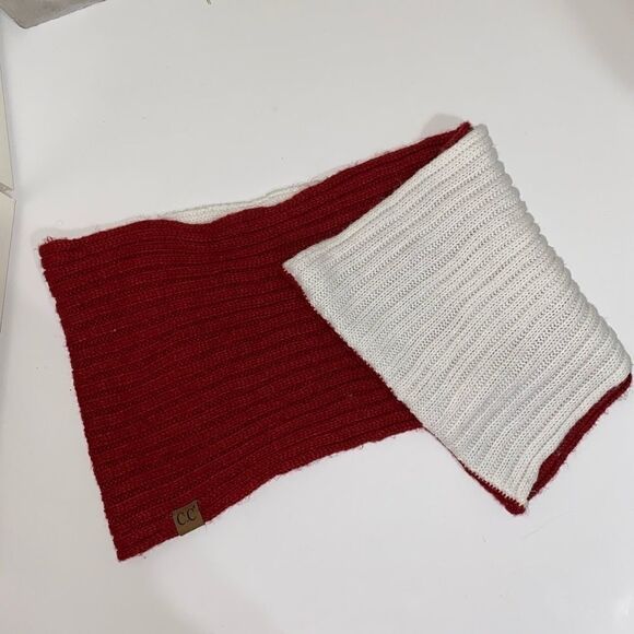 CC infinity scarf maroon and white - Picture 2 of 2